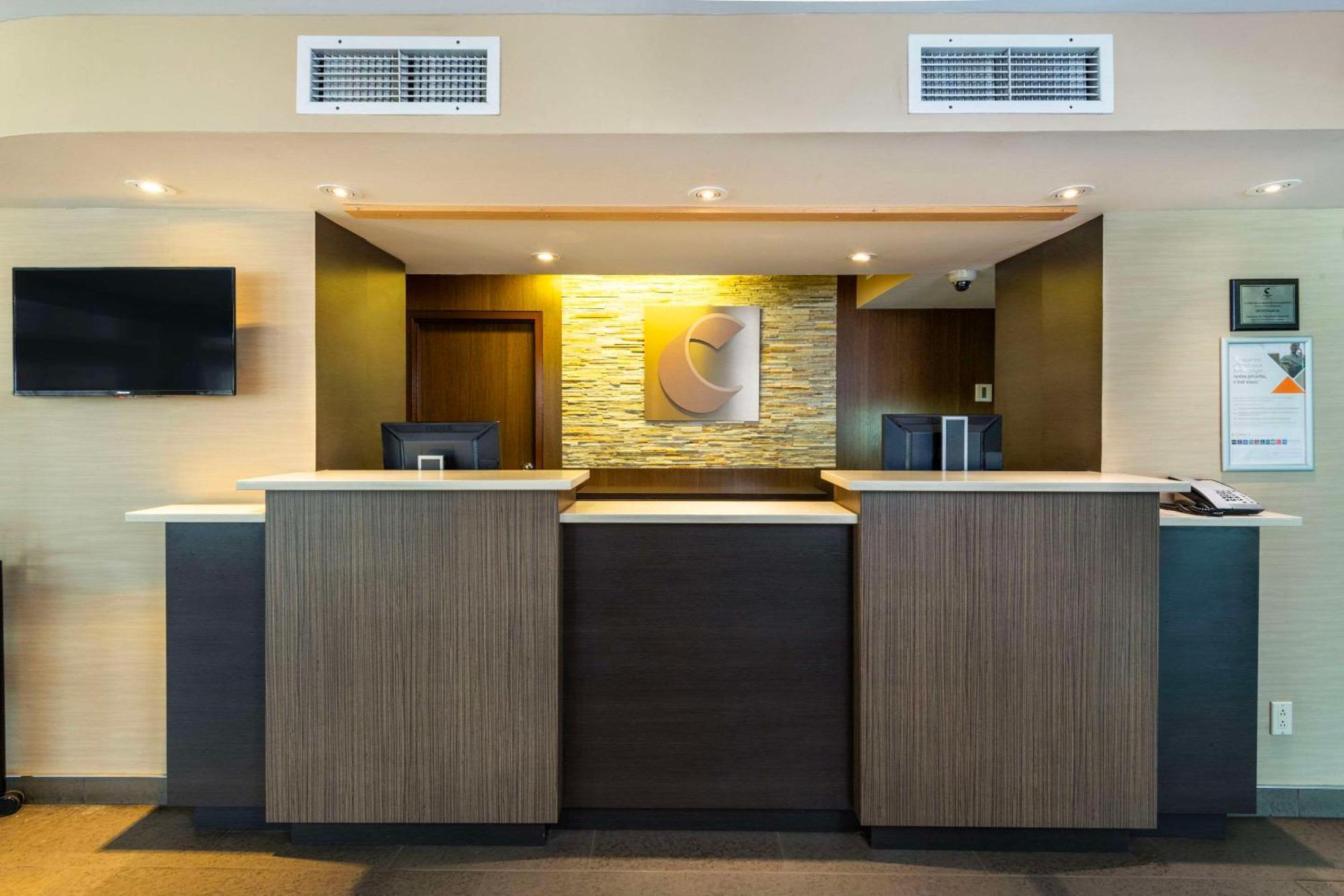 Comfort Inn Mont Laurier Buitenkant foto