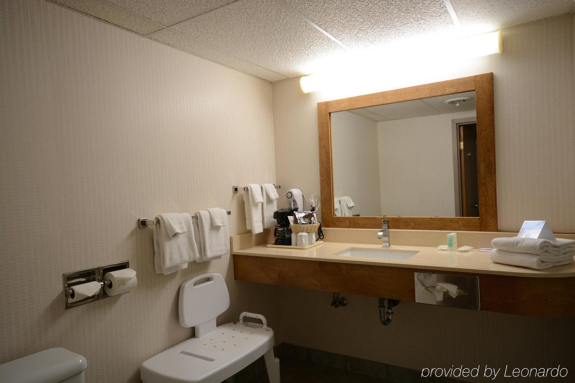 Comfort Inn Mont Laurier Buitenkant foto
