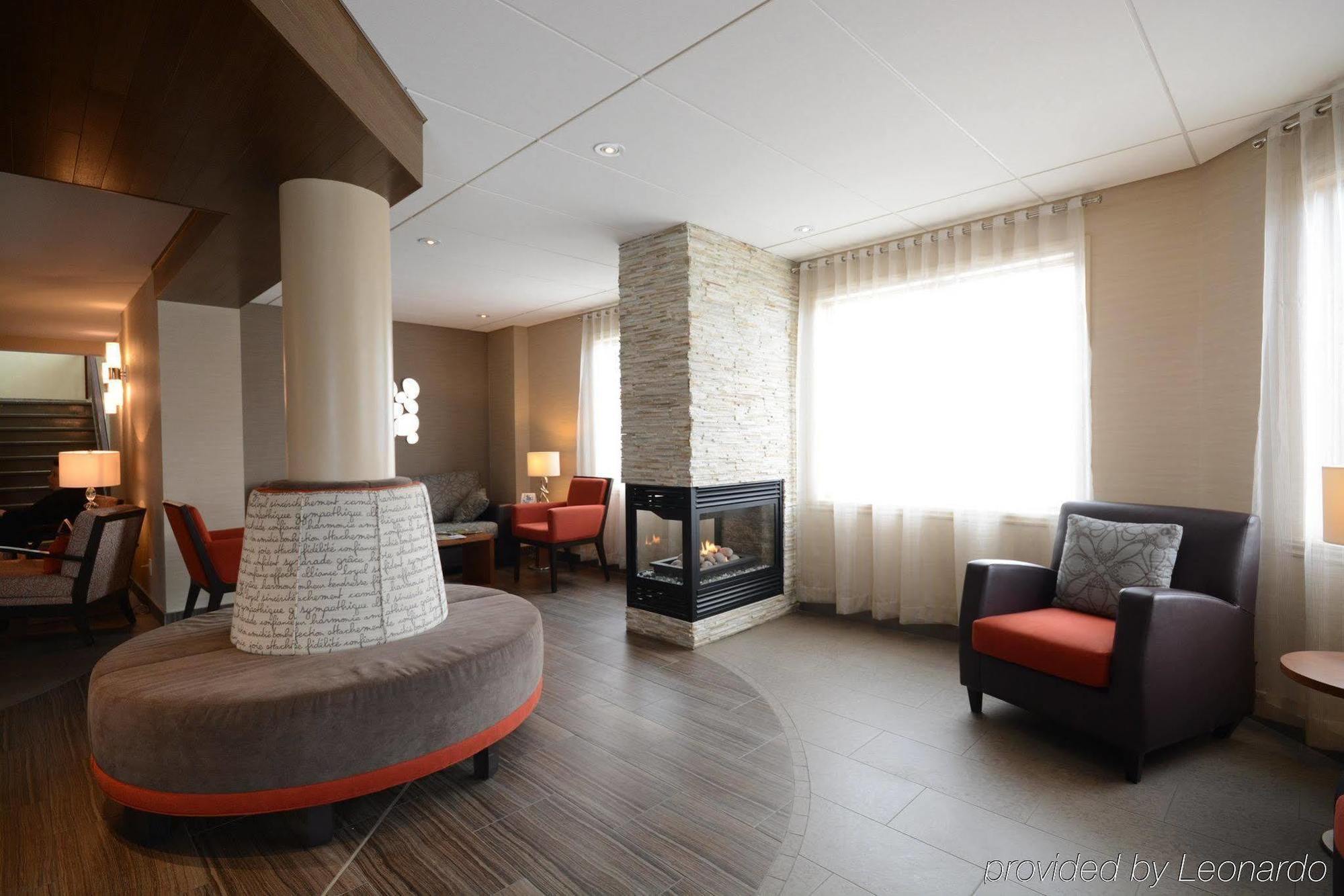 Comfort Inn Mont Laurier Buitenkant foto