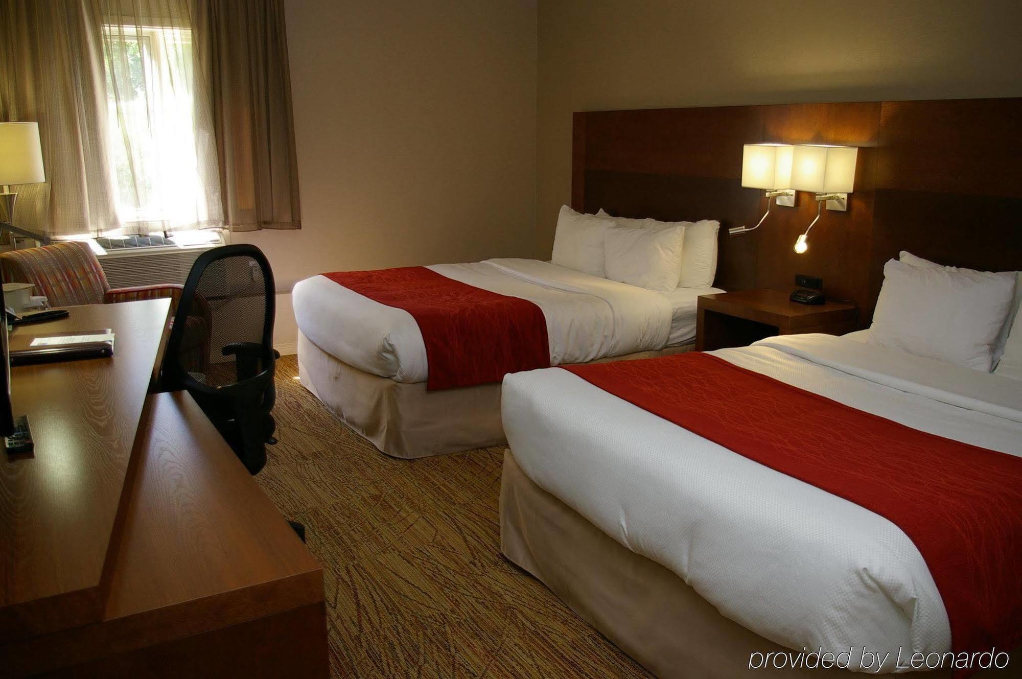 Comfort Inn Mont Laurier Buitenkant foto